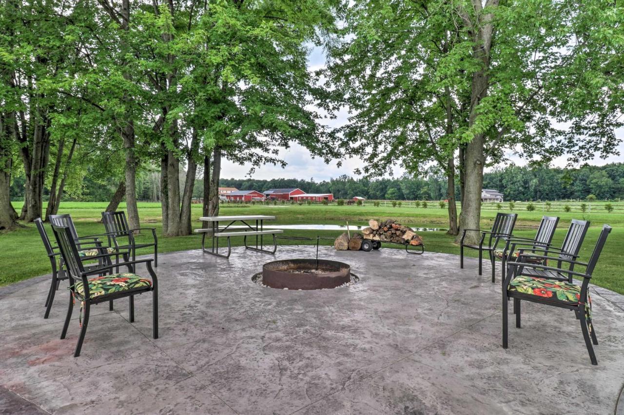 Cozy Haven Of Rest Home With Amish Country Views! Shipshewana Exterior foto