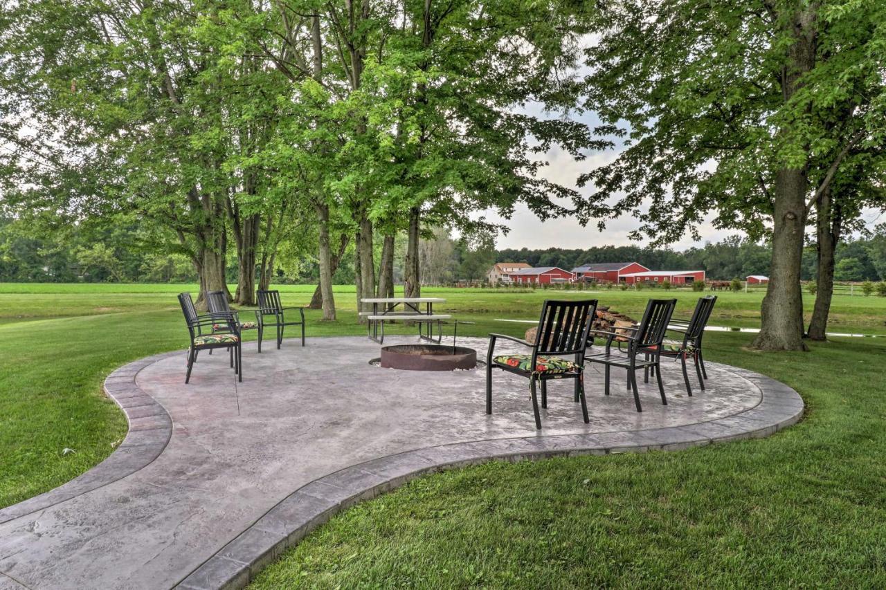 Cozy Haven Of Rest Home With Amish Country Views! Shipshewana Exterior foto